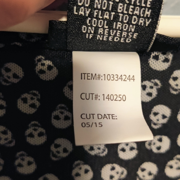 Skull Pattern Tank - Picture 8 of 11